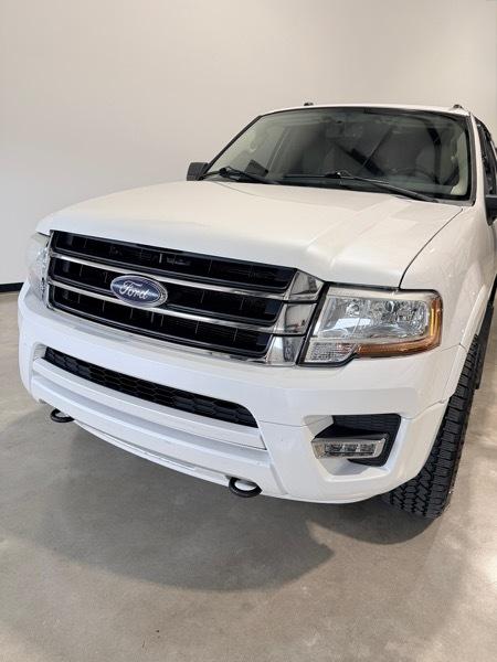 Ford Expedition EL XLT 4WD 2016