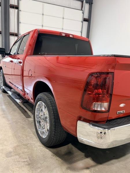 RAM 1500 SLT Quad Cab 2WD 2012