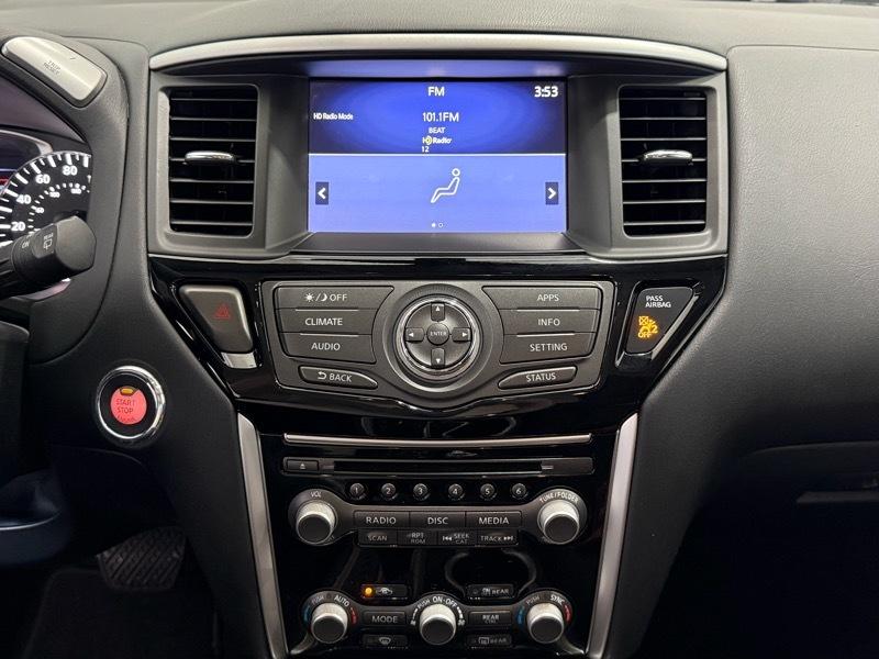 Nissan Pathfinder SV 4WD 2019
