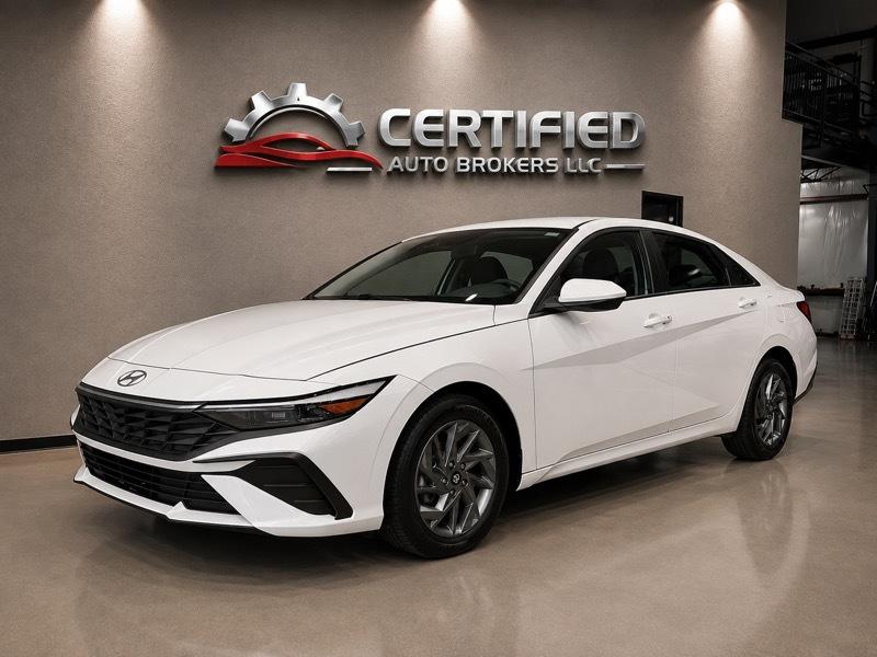 Hyundai Elantra SEL 2024