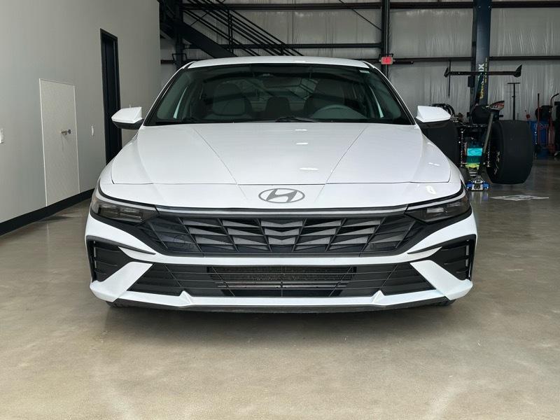 Hyundai Elantra SEL 2024