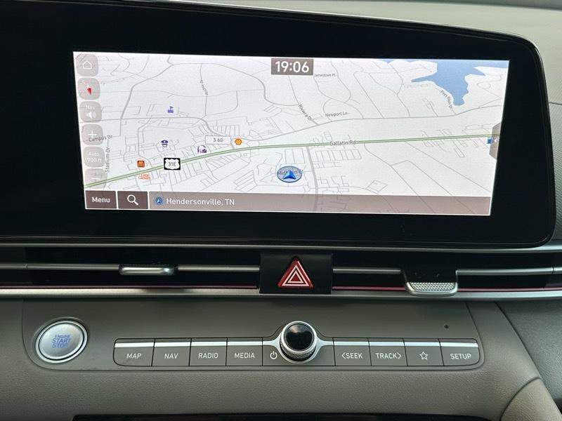 Hyundai Elantra SEL 2024