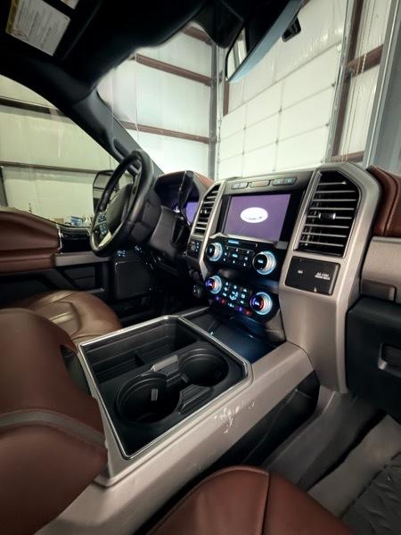 Ford F-250 SD Platinum Crew Cab 4WD 2020