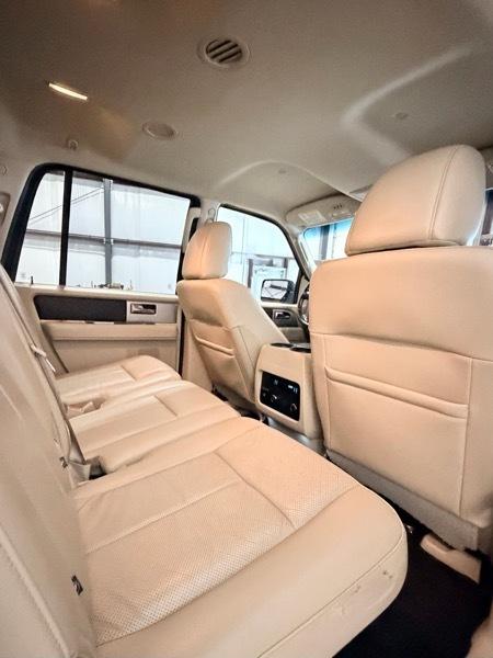 Ford Expedition EL XLT 2017