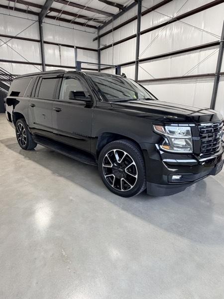 Chevrolet Suburban LT 1500 4WD 2020