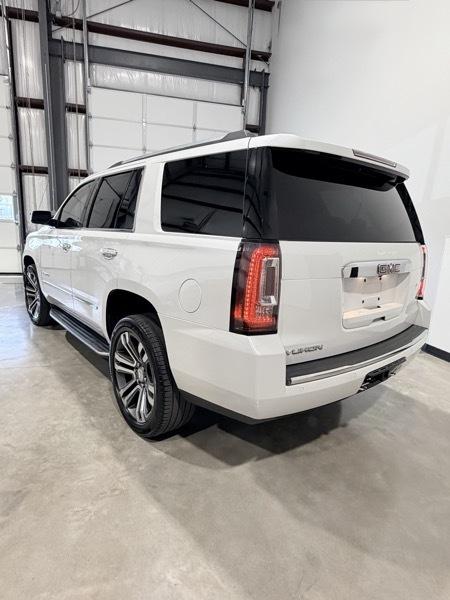 GMC Yukon Denali 4WD 2019