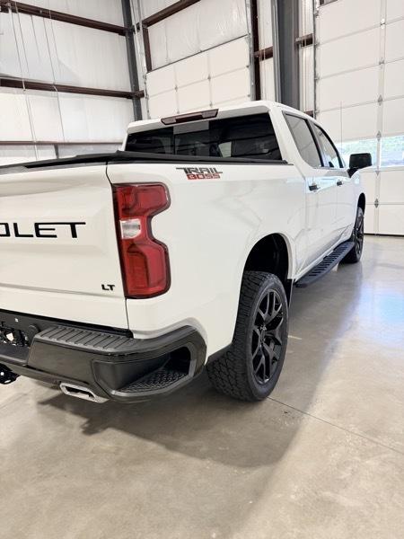 Chevrolet Silverado 1500 Trail Boss LT Crew Cab 4WD 2022