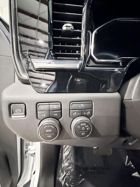 Chevrolet Silverado 1500 Trail Boss LT Crew Cab 4WD 2022