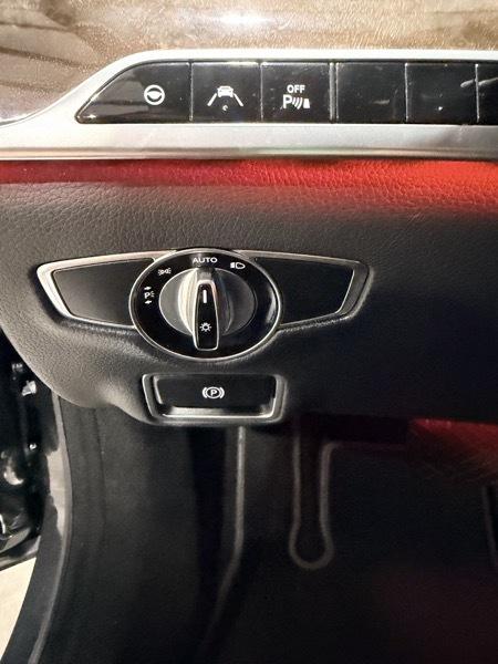 Mercedes-Benz S-Class S550 2015