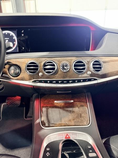 Mercedes-Benz S-Class S550 2015