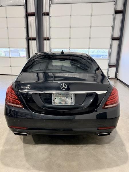 Mercedes-Benz S-Class S550 2015