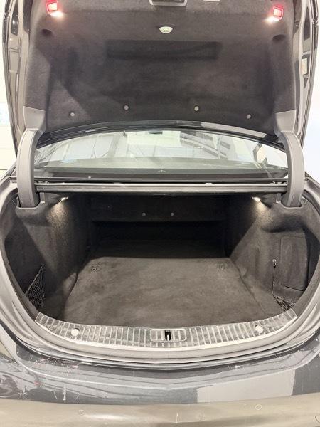 Mercedes-Benz S-Class S550 2015