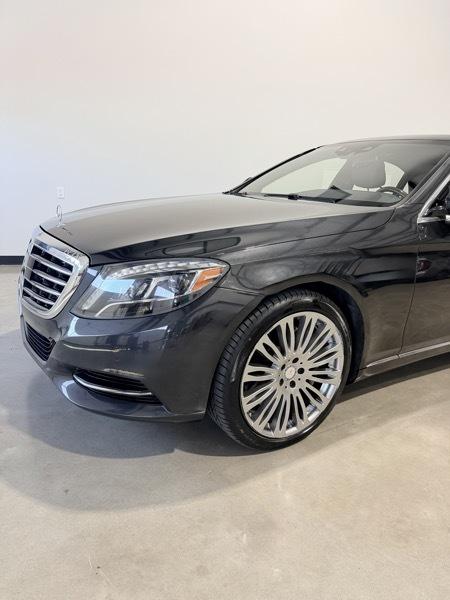 Mercedes-Benz S-Class S550 2015