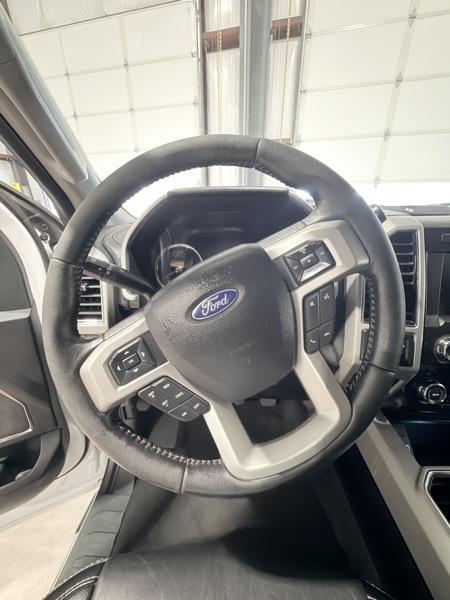 Ford F-250 SD Lariat Crew Cab 4WD 2021