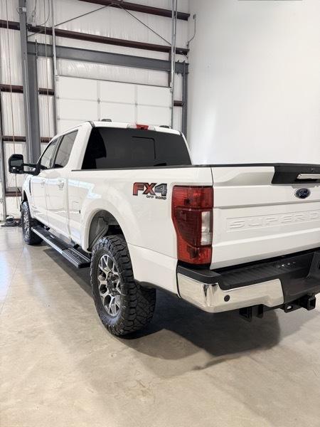 Ford F-250 SD Lariat Crew Cab 4WD 2021