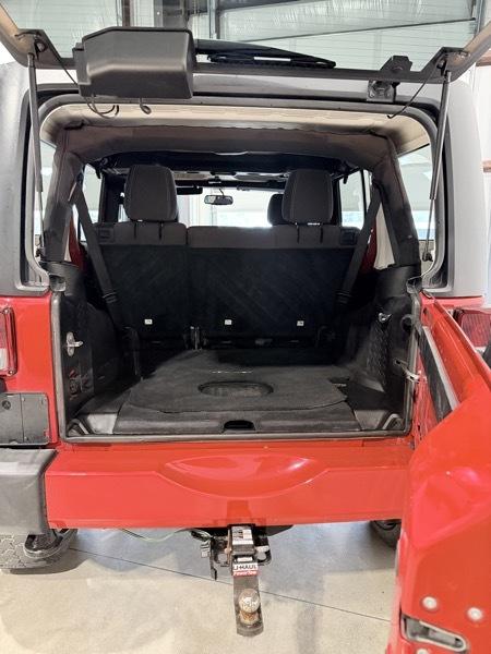 Jeep Wrangler Unlimited Sahara 4WD 2016