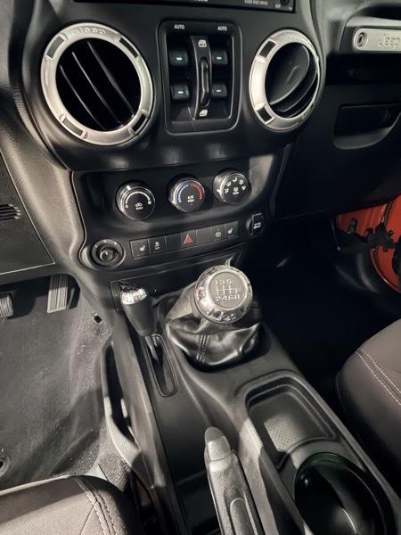 Jeep Wrangler Unlimited Sahara 4WD 2016