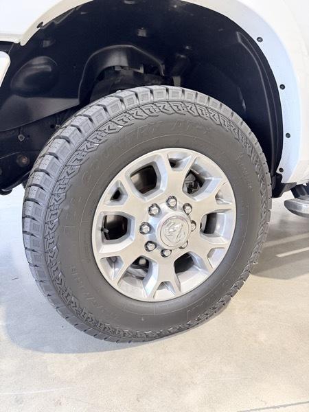 RAM 2500 Laramie Crew Cab SWB 4WD 2022