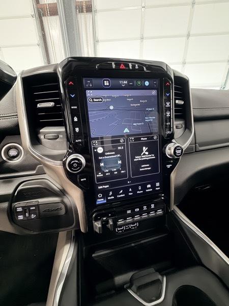 RAM 2500 Laramie Crew Cab SWB 4WD 2022