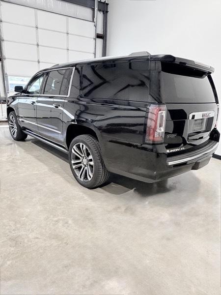 GMC Yukon XL Denali 2WD 2019