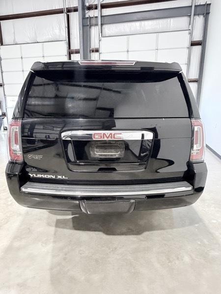 GMC Yukon XL Denali 2WD 2019