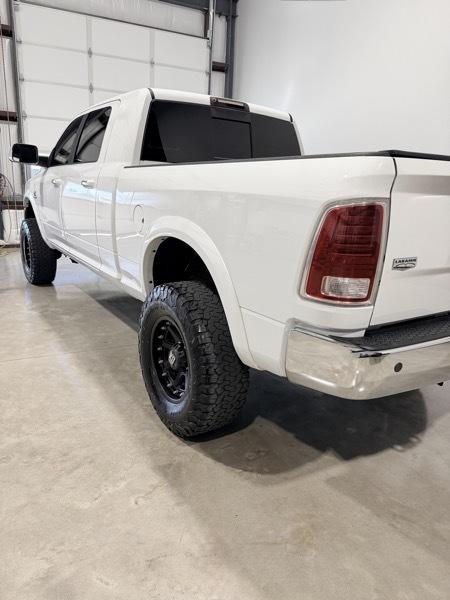 RAM 2500 Laramie Mega Cab 4WD 2014