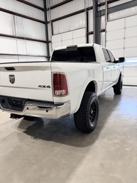 RAM 2500 Laramie Mega Cab 4WD 2014