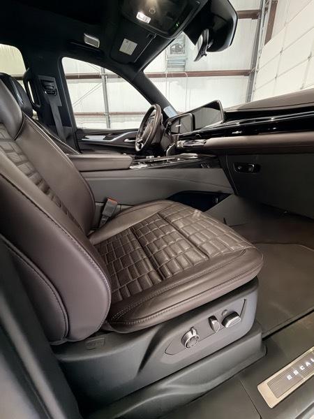 Cadillac Escalade V 4WD 2023