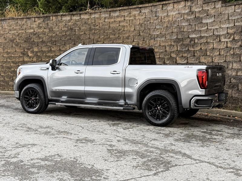 GMC Sierra 1500 SLT Crew Cab 4WD 2020