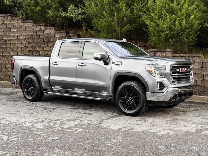 GMC Sierra 1500 SLT Crew Cab 4WD 2020