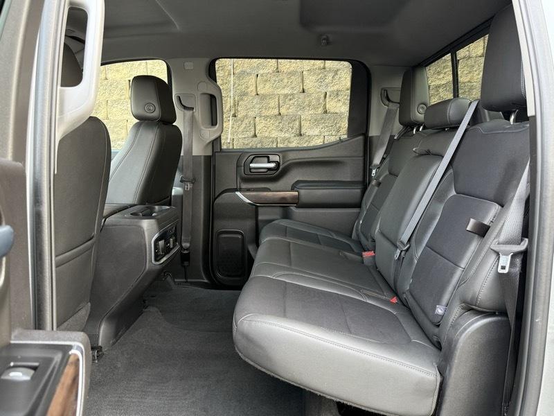 GMC Sierra 1500 SLT Crew Cab 4WD 2020