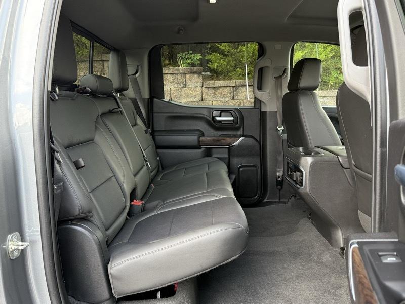 GMC Sierra 1500 SLT Crew Cab 4WD 2020
