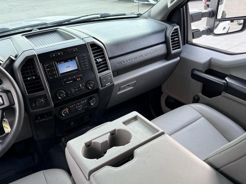 Ford F-250 SD XL Crew Cab 4WD 2020