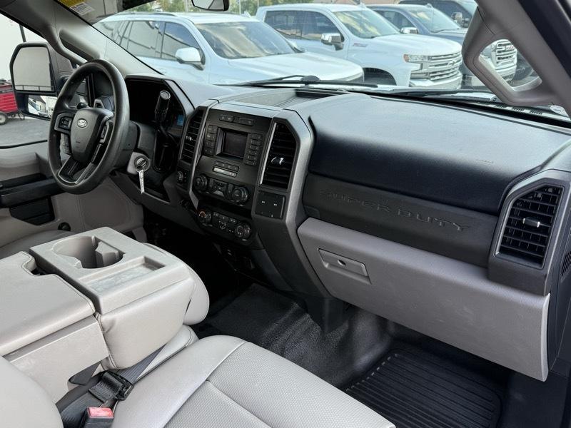 Ford F-250 SD XL Crew Cab 4WD 2020
