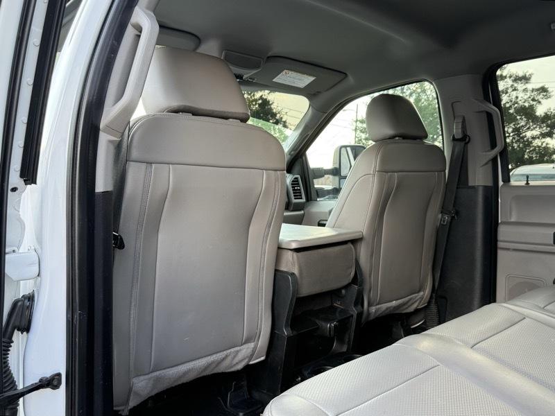 Ford F-250 SD XL Crew Cab 4WD 2020