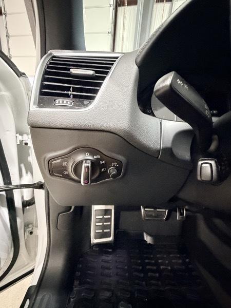 Audi SQ5 3.0T Premium Plus quattro 2015