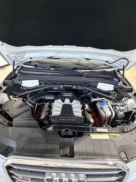 Audi SQ5 3.0T Premium Plus quattro 2015