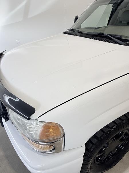 GMC Yukon Denali XL 2003