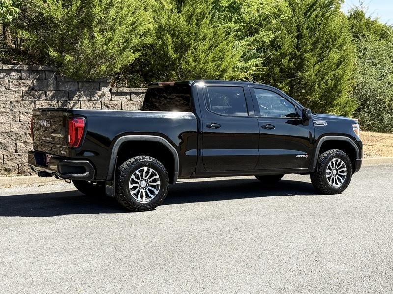 GMC Sierra 1500 AT4 Crew Cab 4WD 2021