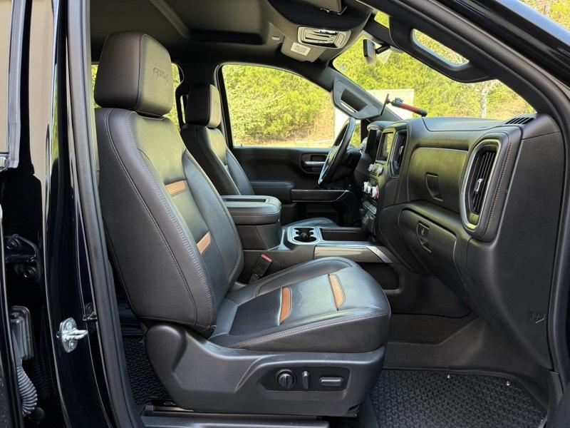 GMC Sierra 1500 AT4 Crew Cab 4WD 2021