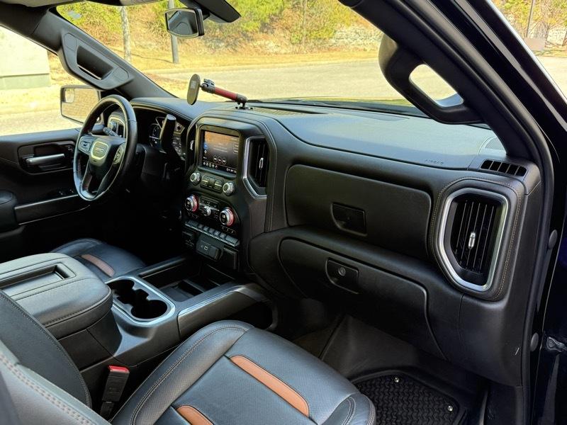 GMC Sierra 1500 AT4 Crew Cab 4WD 2021