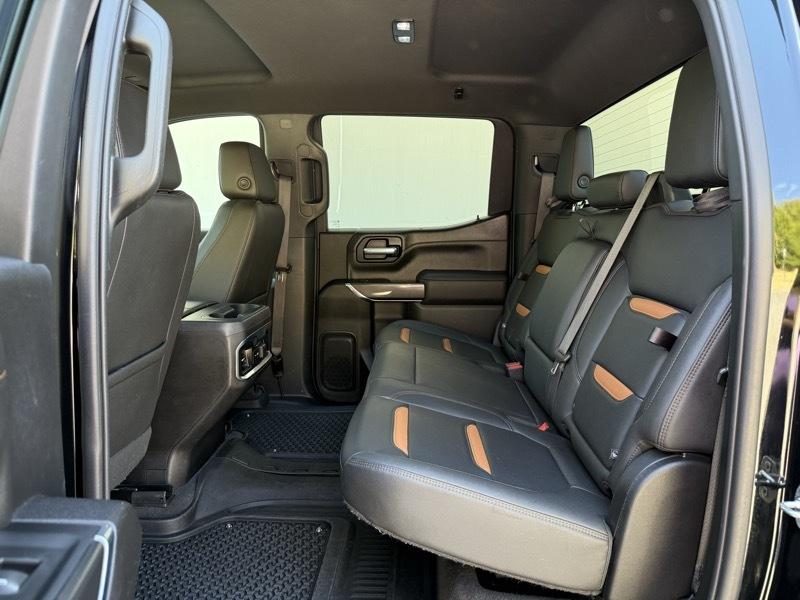 GMC Sierra 1500 AT4 Crew Cab 4WD 2021