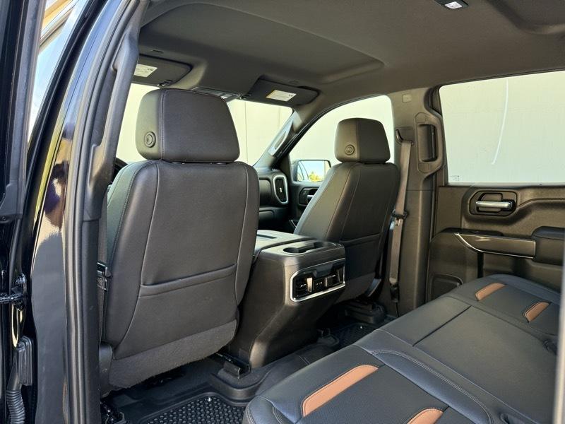 GMC Sierra 1500 AT4 Crew Cab 4WD 2021