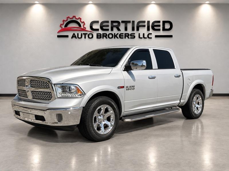 RAM 1500 Laramie Crew Cab SWB 4WD 2016