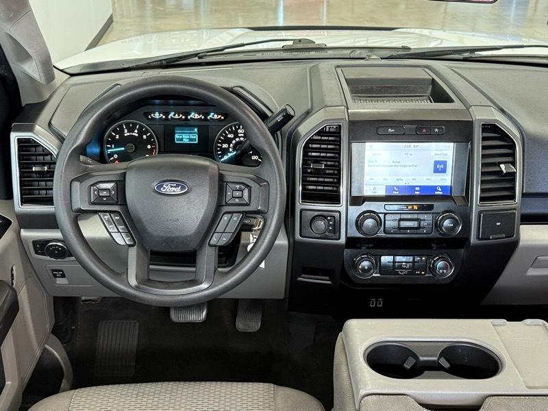 Ford F-150 XLT SuperCrew 4WD 2019