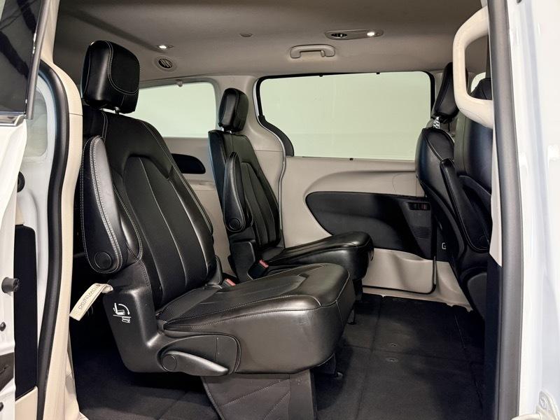 Chrysler Voyager LXI 2021