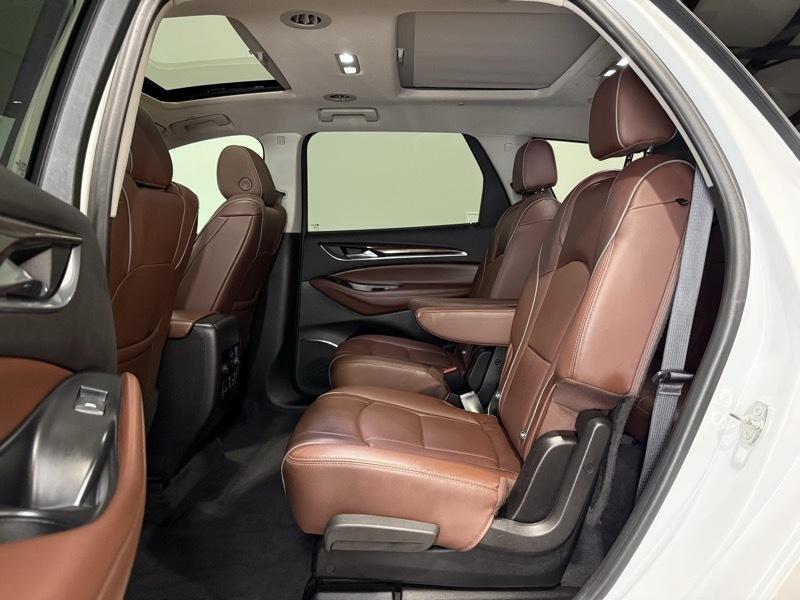 Buick Enclave Avenir AWD 2021