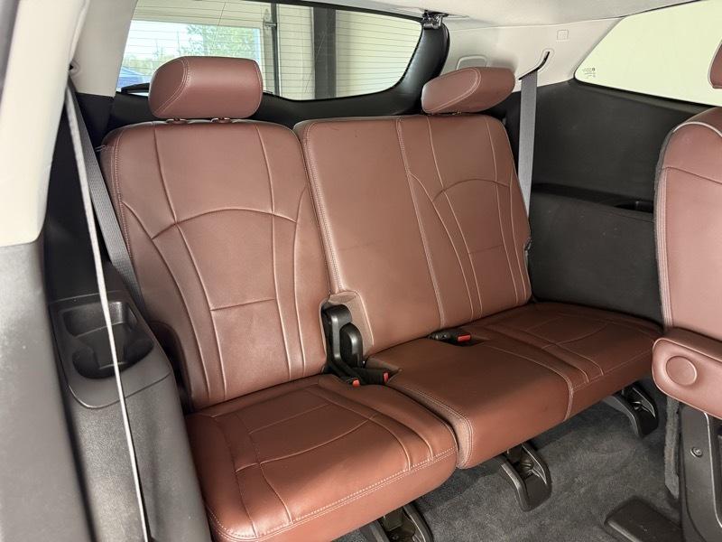 Buick Enclave Avenir AWD 2021