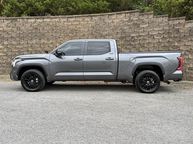Toyota Tundra Limited CrewMax 4WD Long Bed 2024