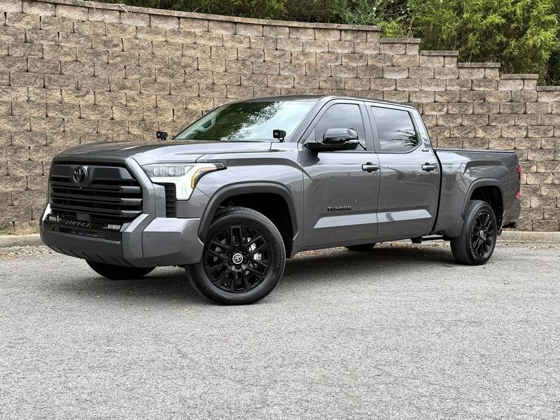 Toyota Tundra Limited CrewMax 4WD Long Bed 2024